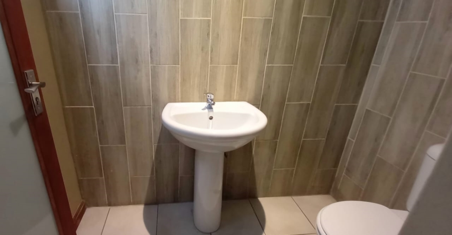 4 Bedroom Property for Sale in Vaal Marina Gauteng