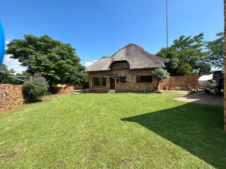 4 Bedroom Property for Sale in Vaal Marina Gauteng