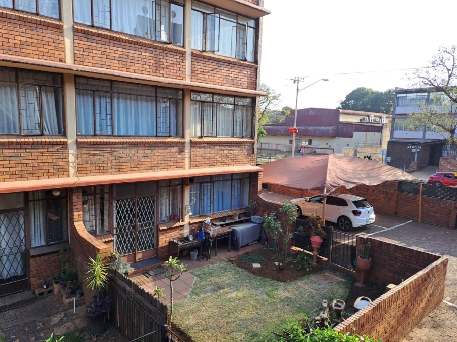2 Bedroom Property for Sale in Pretoria North Gauteng