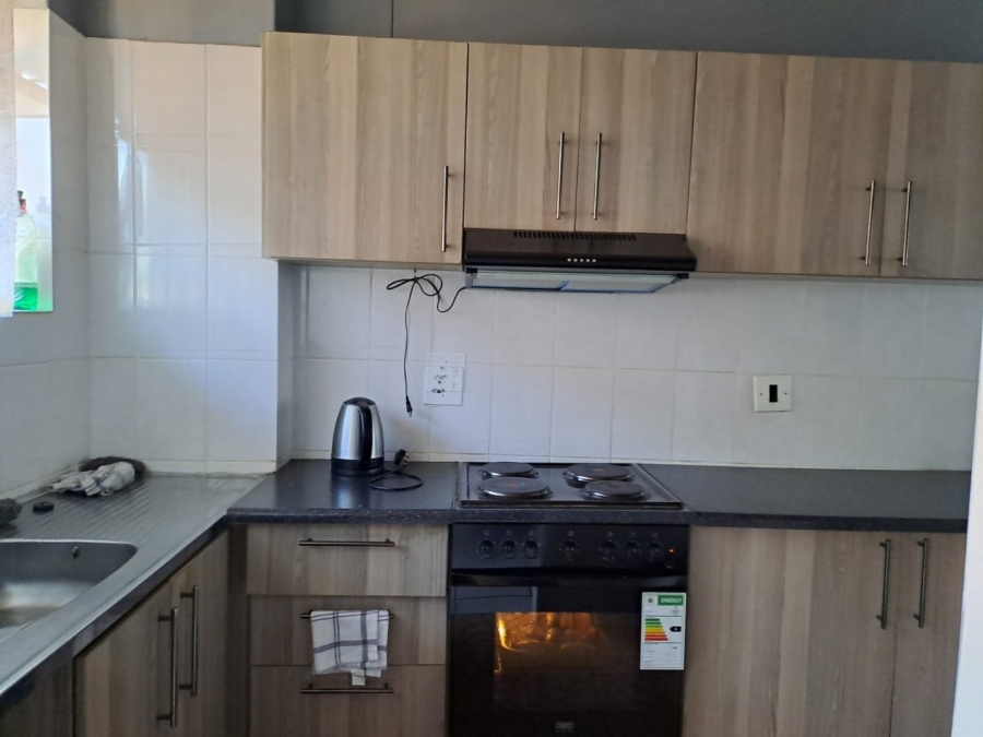 2 Bedroom Property for Sale in Pretoria North Gauteng