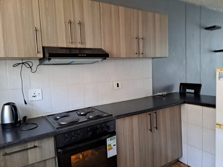 2 Bedroom Property for Sale in Pretoria North Gauteng