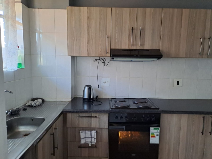 2 Bedroom Property for Sale in Pretoria North Gauteng