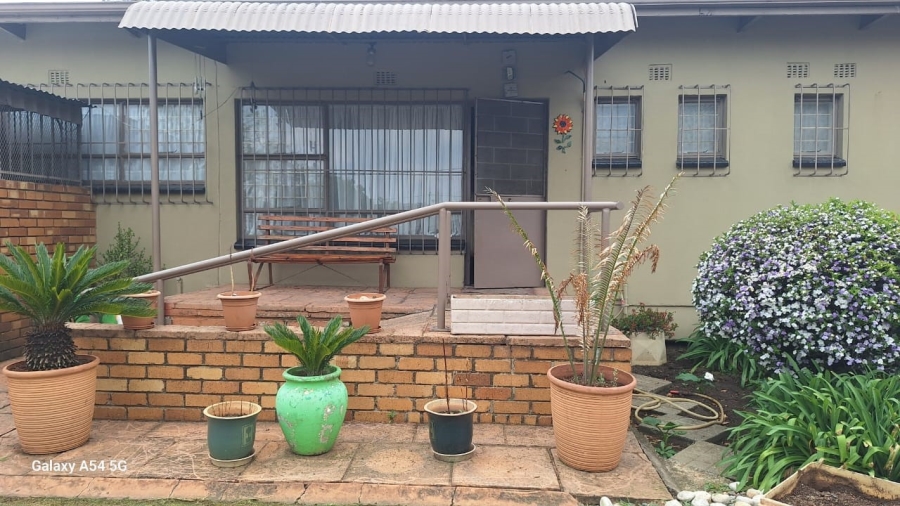 3 Bedroom Property for Sale in Brenthurst Gauteng