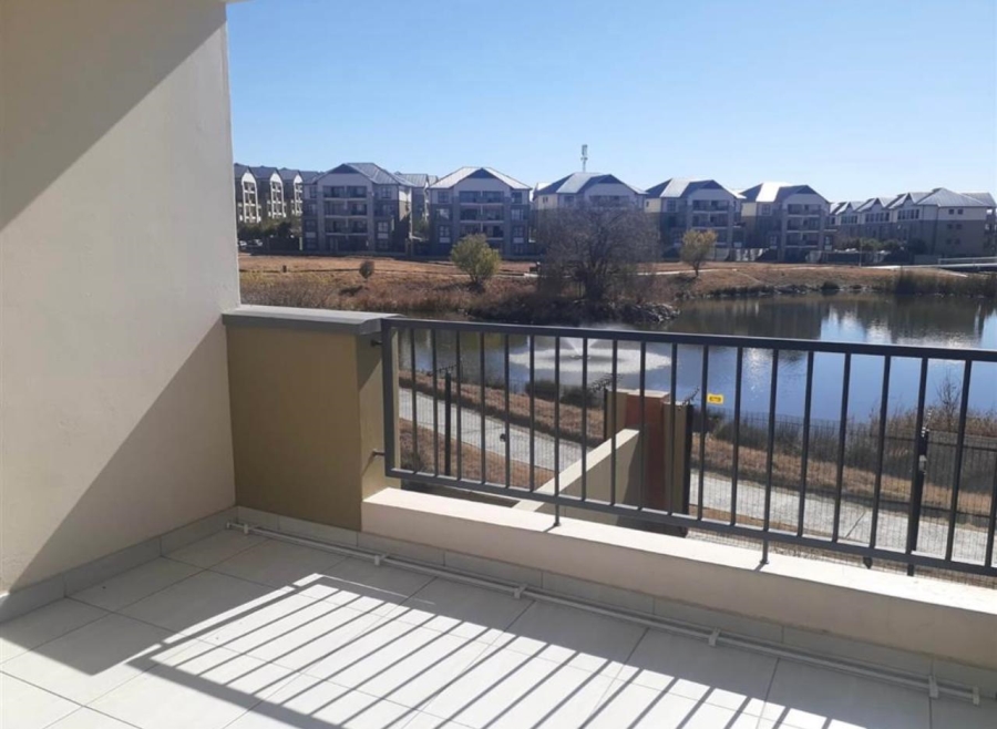  Bedroom Property for Sale in Waterfall Gauteng