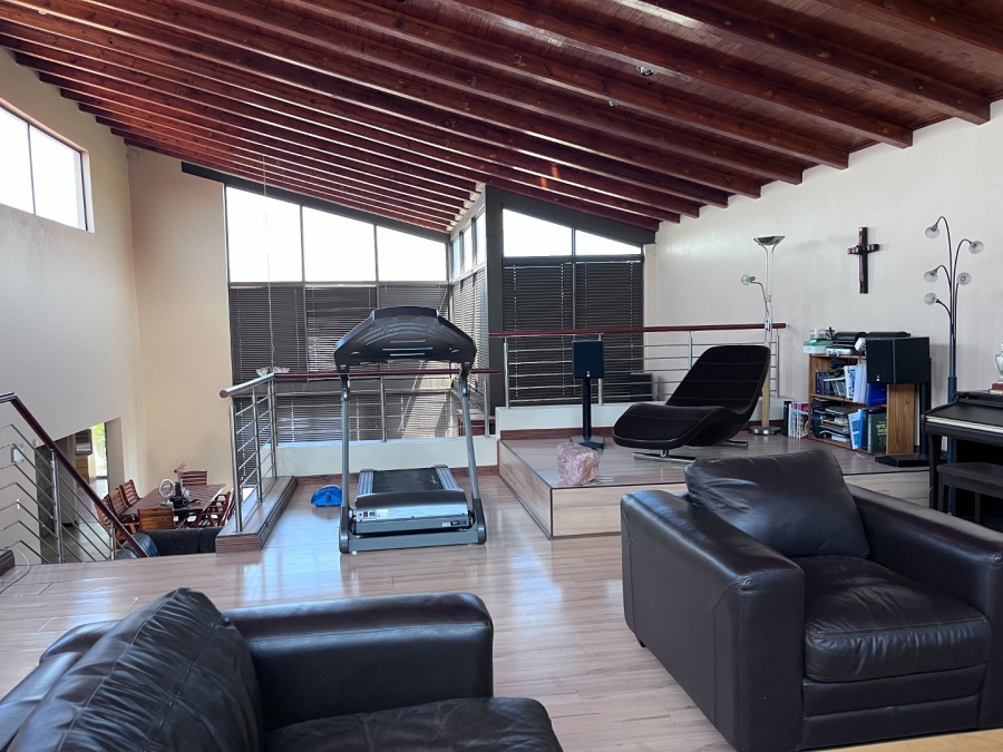 4 Bedroom Property for Sale in Vanderbijlpark SE 8 Gauteng