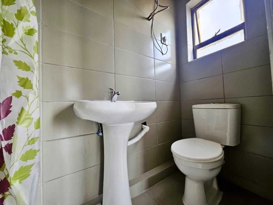 To Let 1 Bedroom Property for Rent in Klopperpark Gauteng