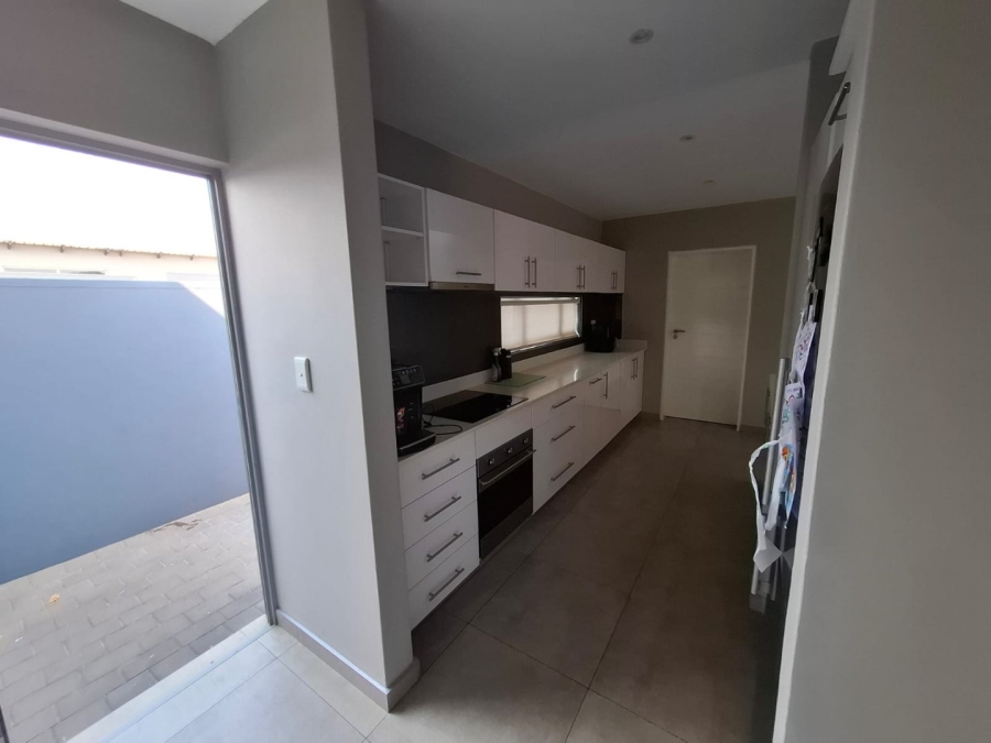 To Let 3 Bedroom Property for Rent in Eye of Africa Gauteng