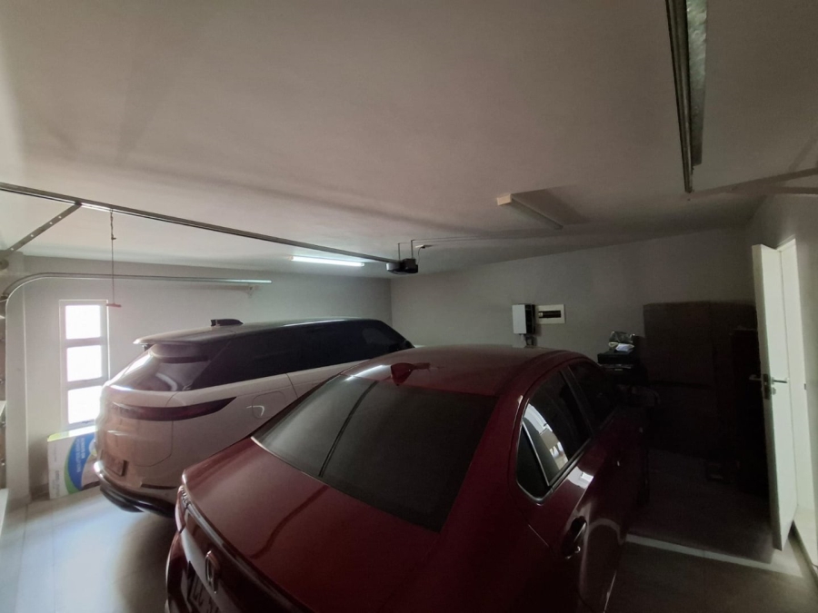 To Let 3 Bedroom Property for Rent in Eye of Africa Gauteng
