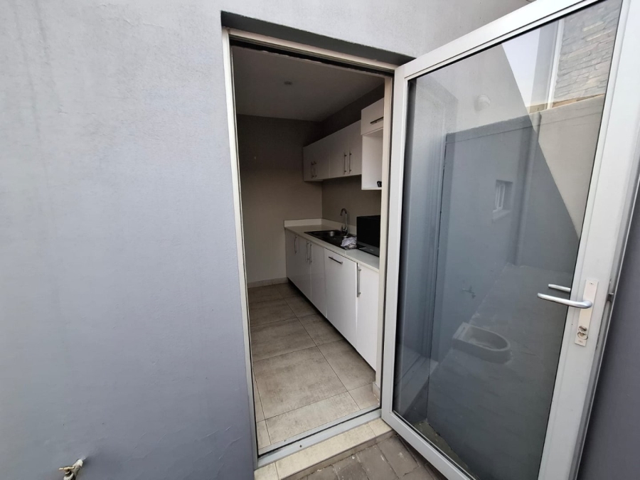 To Let 3 Bedroom Property for Rent in Eye of Africa Gauteng