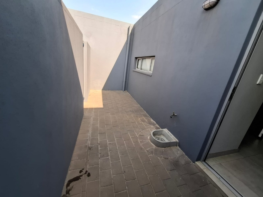 To Let 3 Bedroom Property for Rent in Eye of Africa Gauteng
