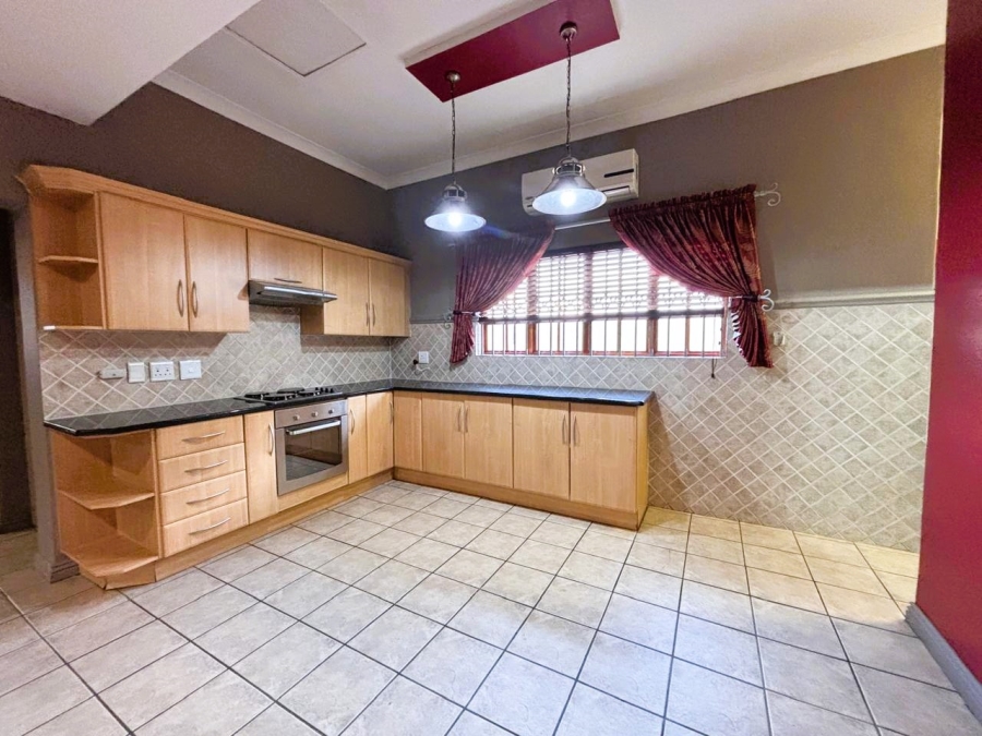 3 Bedroom Property for Sale in Highveld Gauteng