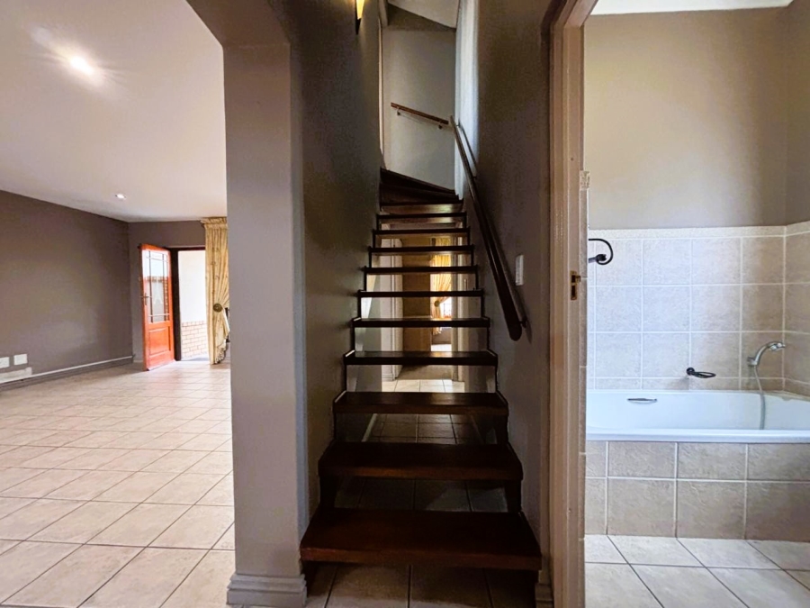 3 Bedroom Property for Sale in Highveld Gauteng