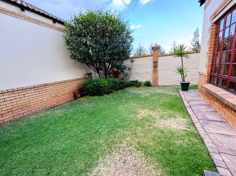 3 Bedroom Property for Sale in Highveld Gauteng