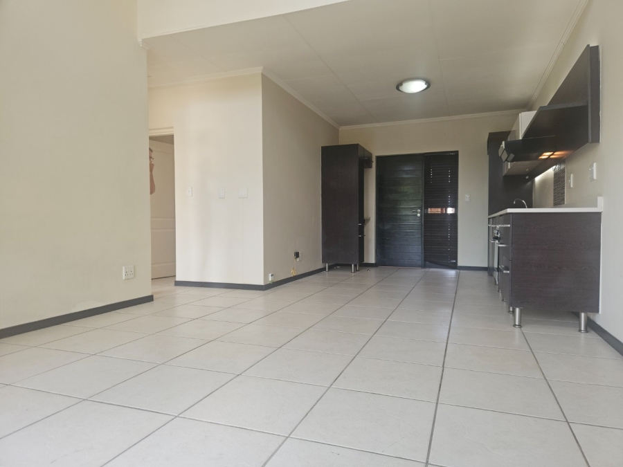 2 Bedroom Property for Sale in Douglasdale Gauteng