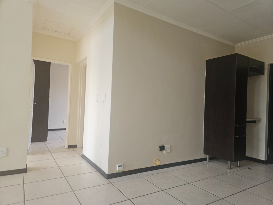 2 Bedroom Property for Sale in Douglasdale Gauteng