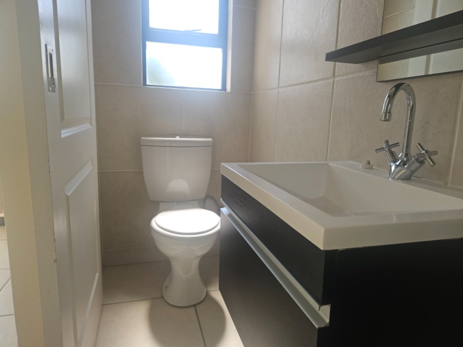 2 Bedroom Property for Sale in Douglasdale Gauteng