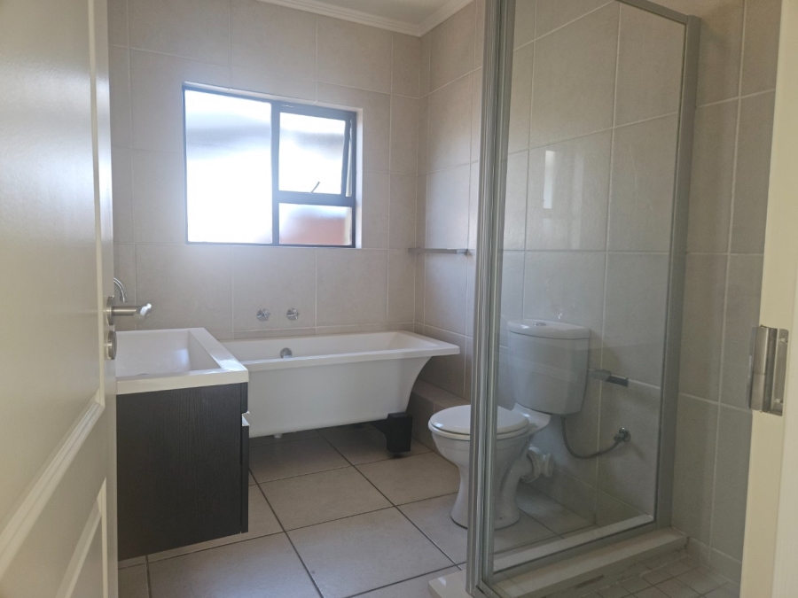 2 Bedroom Property for Sale in Douglasdale Gauteng