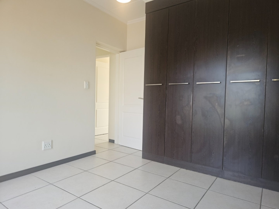 2 Bedroom Property for Sale in Douglasdale Gauteng