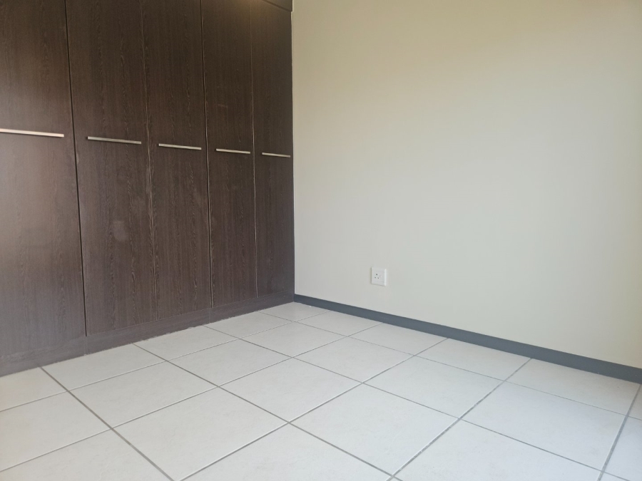 2 Bedroom Property for Sale in Douglasdale Gauteng