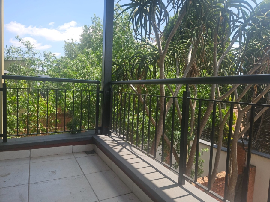 2 Bedroom Property for Sale in Douglasdale Gauteng