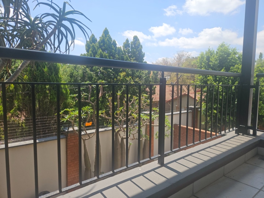 2 Bedroom Property for Sale in Douglasdale Gauteng