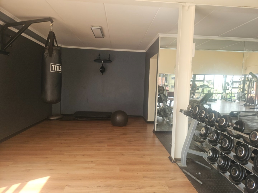2 Bedroom Property for Sale in Douglasdale Gauteng