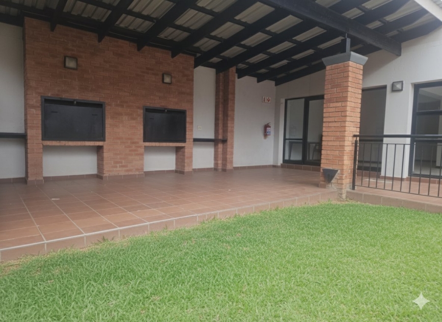 2 Bedroom Property for Sale in Douglasdale Gauteng