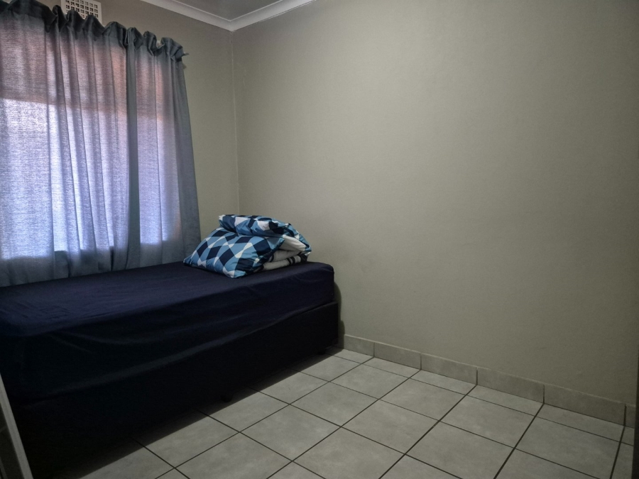 2 Bedroom Property for Sale in Heuweloord Gauteng