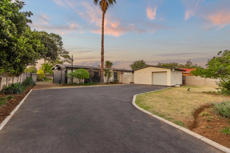 3 Bedroom Property for Sale in Impala Park Gauteng