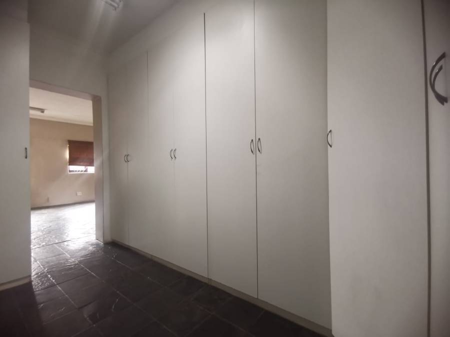 To Let 3 Bedroom Property for Rent in Kensington Gauteng