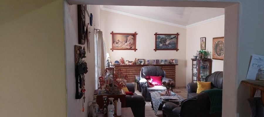 6 Bedroom Property for Sale in Vanderbijlpark SW 5 Gauteng