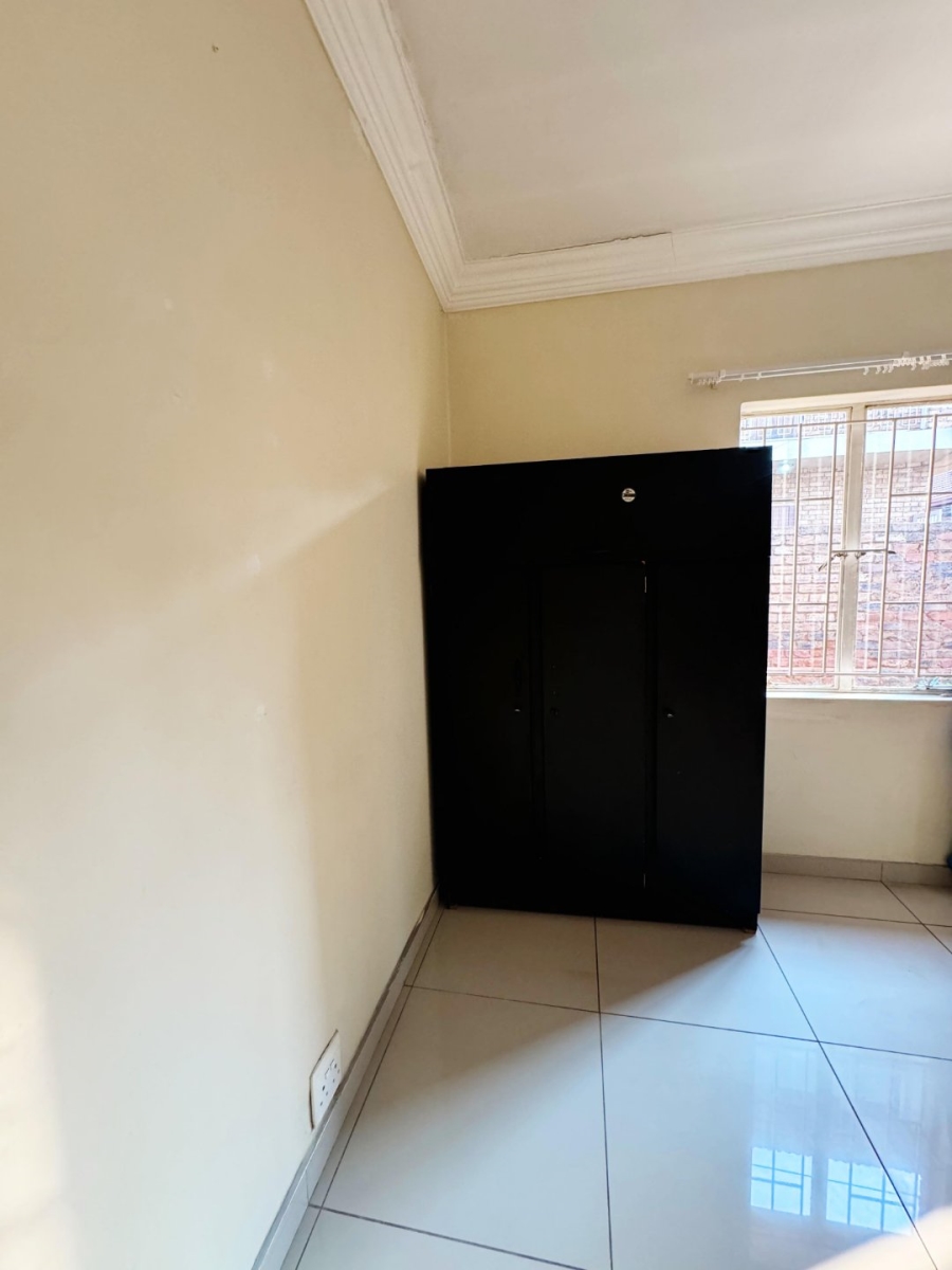 To Let 1 Bedroom Property for Rent in Laudium Ext 2 Gauteng