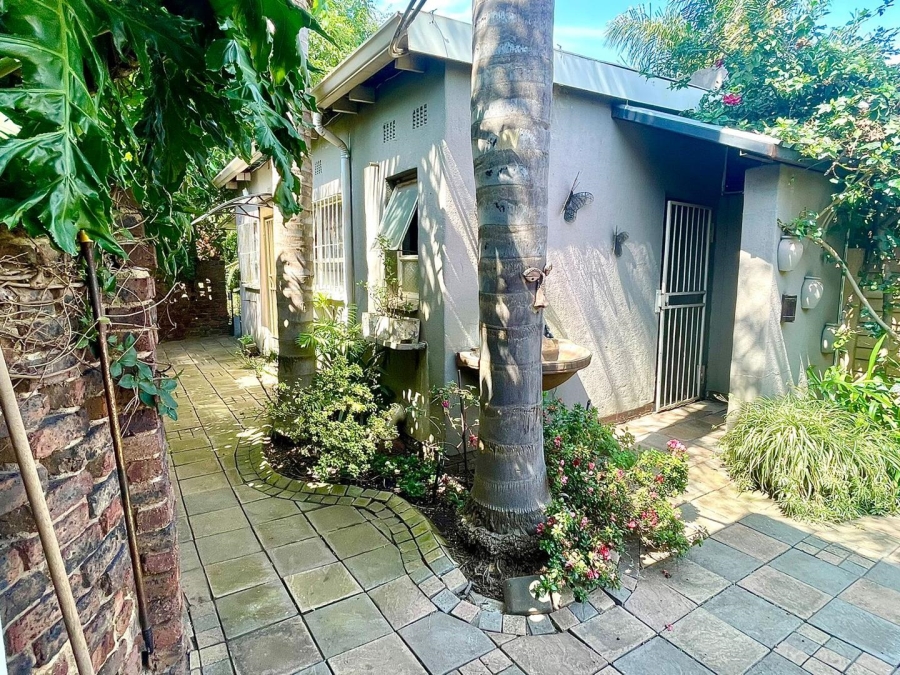 4 Bedroom Property for Sale in Birchleigh Gauteng