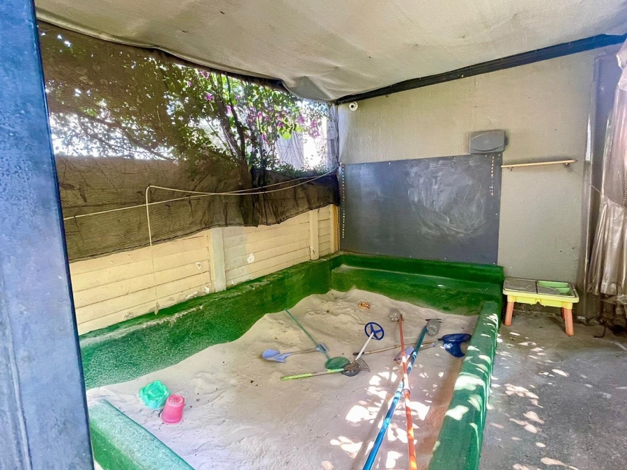 4 Bedroom Property for Sale in Birchleigh Gauteng