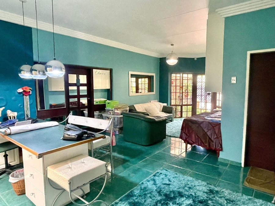 4 Bedroom Property for Sale in Birchleigh Gauteng