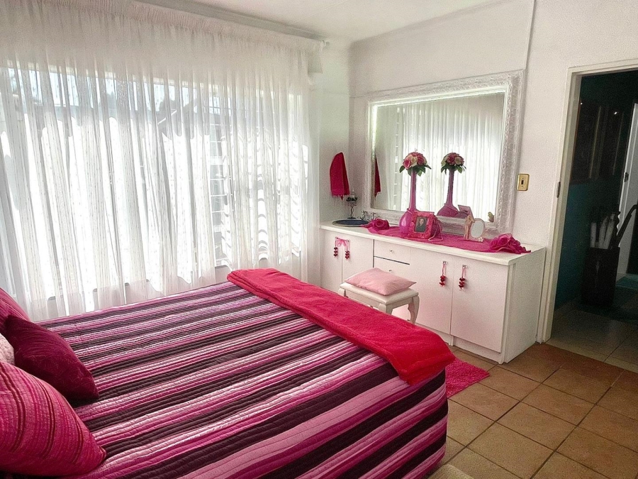 4 Bedroom Property for Sale in Birchleigh Gauteng