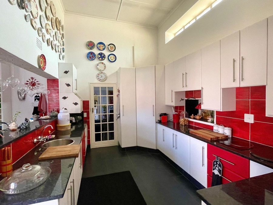 4 Bedroom Property for Sale in Birchleigh Gauteng