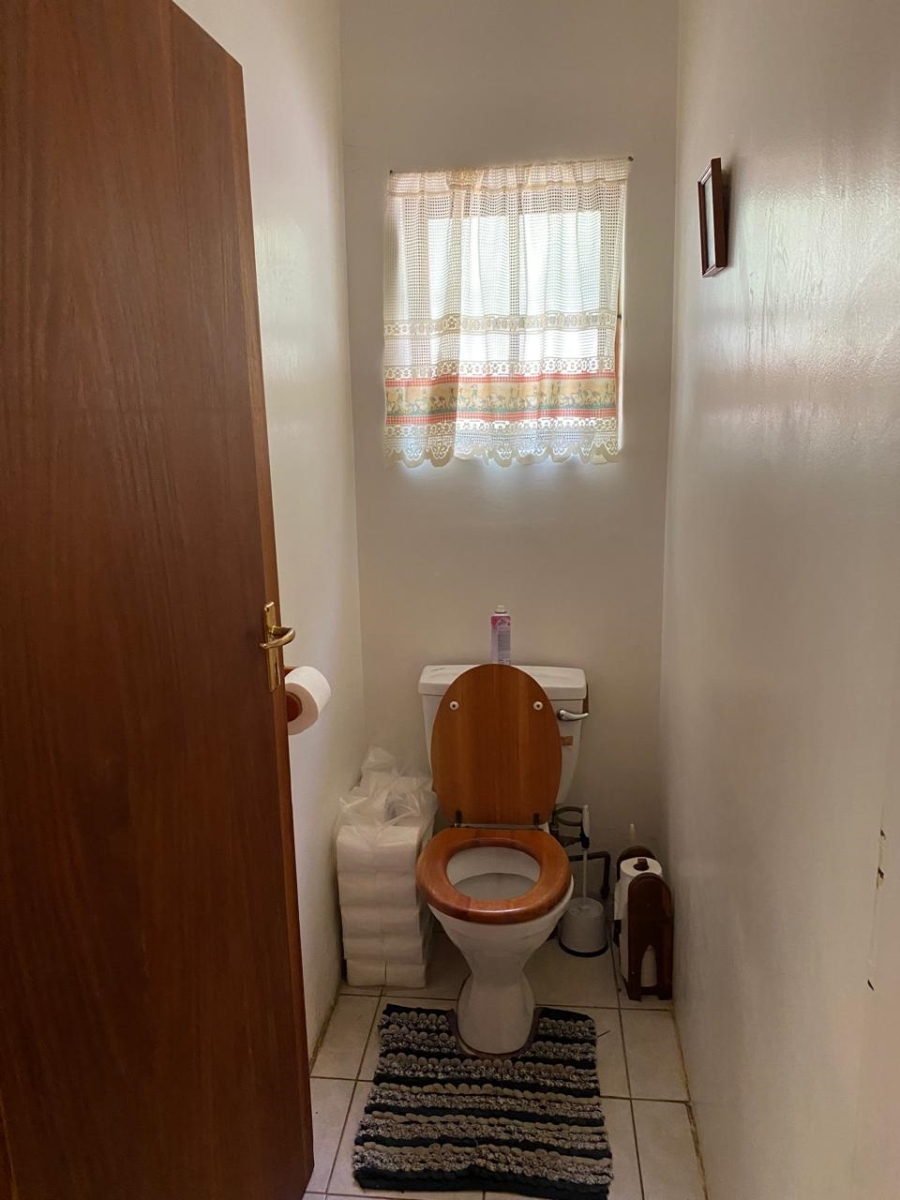 To Let 1 Bedroom Property for Rent in Valhalla Gauteng