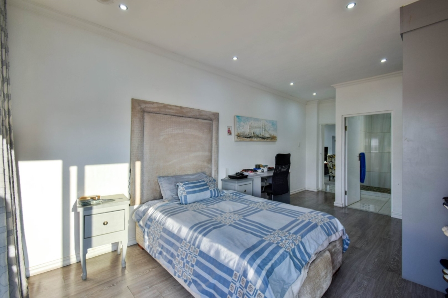 4 Bedroom Property for Sale in Lombardy Gauteng