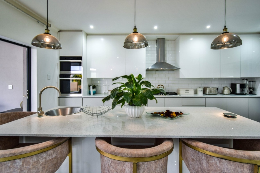 4 Bedroom Property for Sale in Lombardy Gauteng