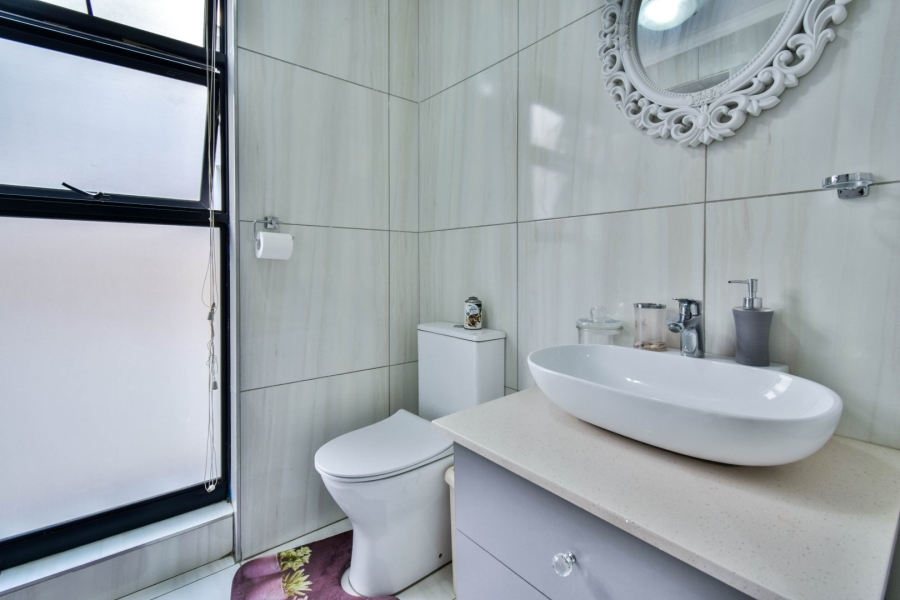 4 Bedroom Property for Sale in Lombardy Gauteng