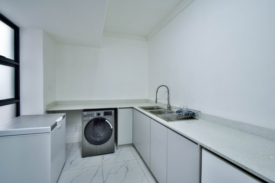 4 Bedroom Property for Sale in Lombardy Gauteng