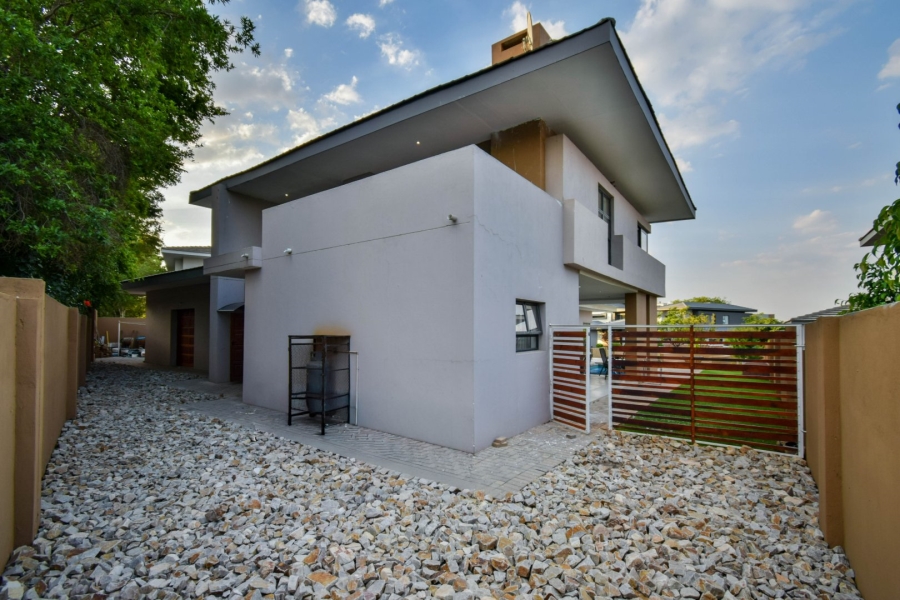 4 Bedroom Property for Sale in Lombardy Gauteng