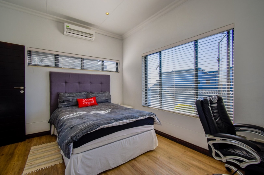 5 Bedroom Property for Sale in The Hills Game Reserve Estate Gauteng