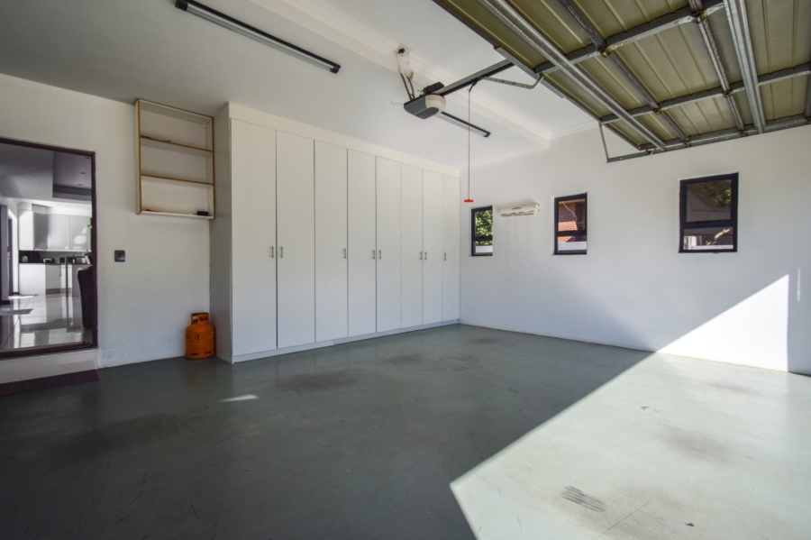 5 Bedroom Property for Sale in The Hills Game Reserve Estate Gauteng