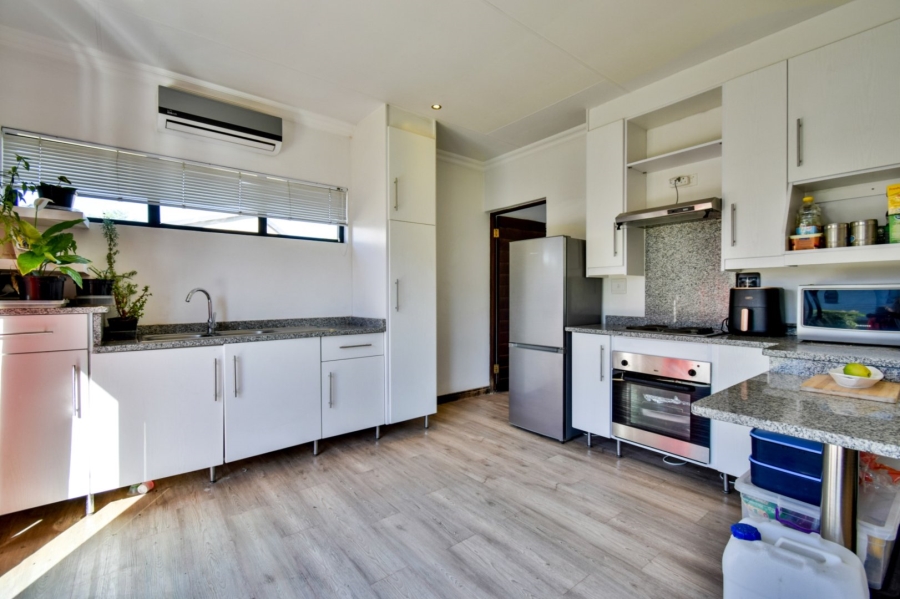 5 Bedroom Property for Sale in The Hills Game Reserve Estate Gauteng