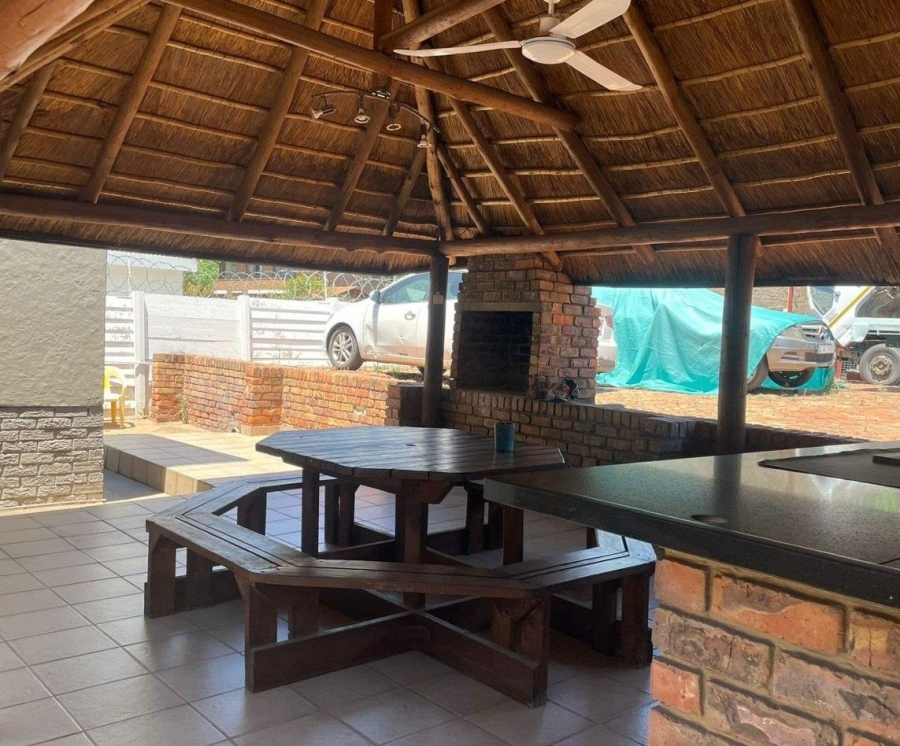 To Let commercial Property for Rent in Silverton Gauteng