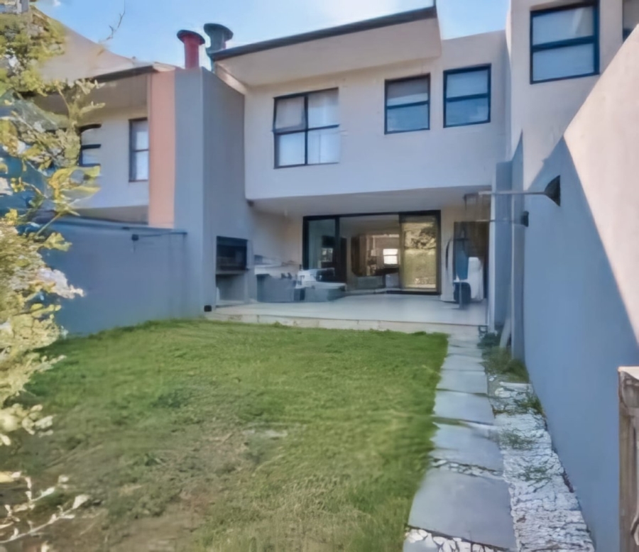 2 Bedroom Property for Sale in Paradiso Gauteng