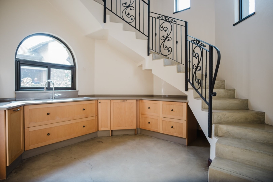 5 Bedroom Property for Sale in Meyersdal Eco Estate Gauteng