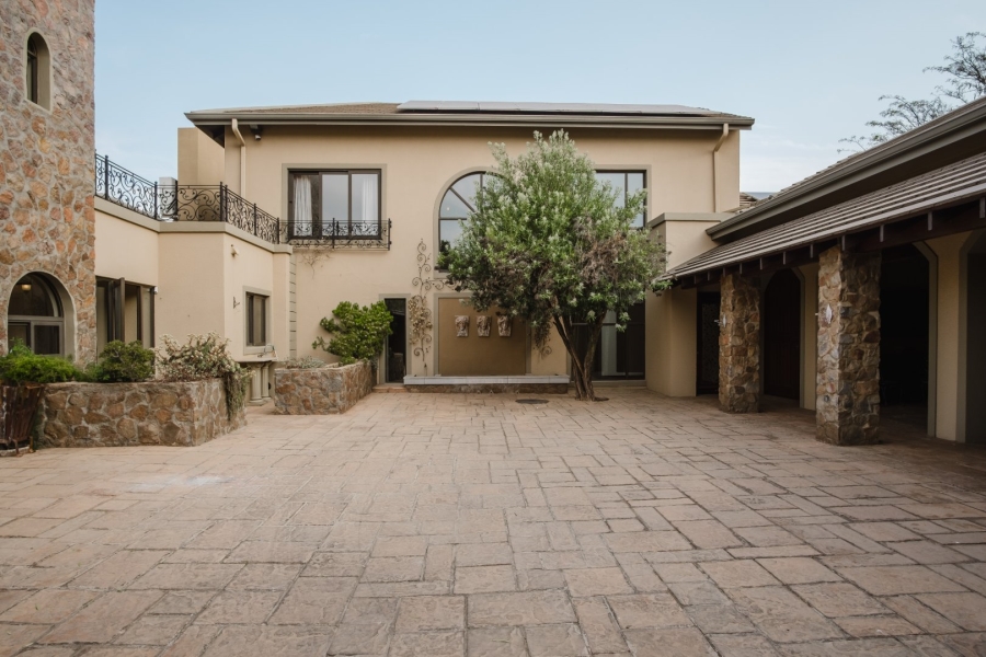 5 Bedroom Property for Sale in Meyersdal Eco Estate Gauteng